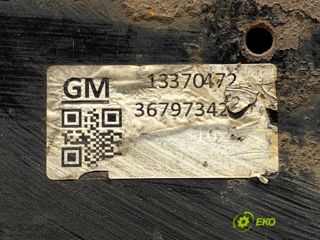 OPEL ZAFIRA TOURER C (P12) 2011 - 2022    2.0 CDTi (75) 121 kW [165 KM] olej napędowy 2011 - 2022  výztuha pod motor 13370472 (Výztuhy přední)