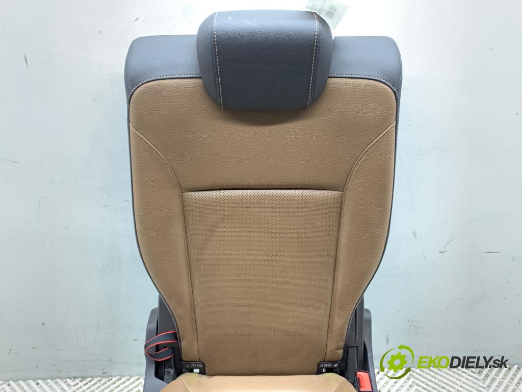 OPEL ZAFIRA TOURER C (P12) 2011 - 2022    2.0 CDTi (75) 121 kW [165 KM] olej napędowy 2011 - 2022  Sedadlo zad