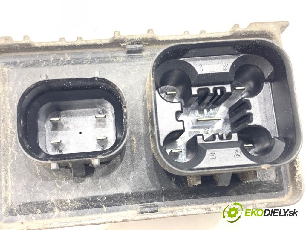 OPEL ZAFIRA TOURER C (P12) 2011 - 2022    2.0 CDTi (75) 121 kW [165 KM] olej napędowy 2011 - 2022  relé svíček žhavení 55574293 (Relé)