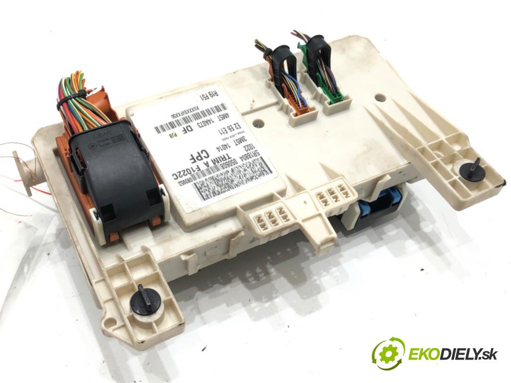 FORD FOCUS C-MAX (DM2) 2003 - 2007    2.0 107 kW [145 KM] benzyna 2004 - 2007  modul BSI 4M5T-14A073-DF (Pojistkové skříňky)