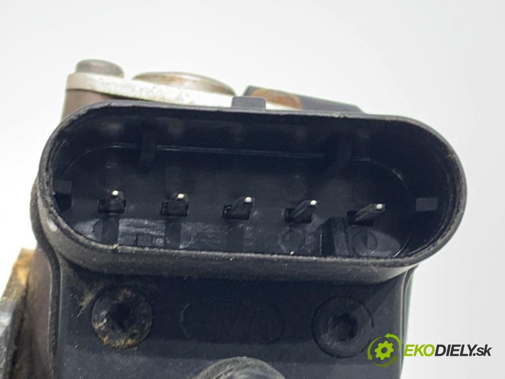 FORD FOCUS C-MAX (DM2) 2003 - 2007    2.0 107 kW [145 KM] benzyna 2004 - 2007  vstrekovač LPG