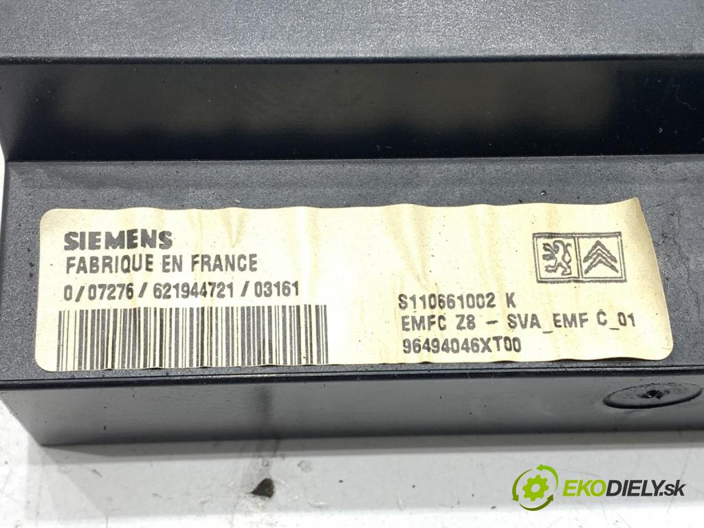 PEUGEOT 607 (9D, 9U) 2000 - 2022    2.2 HDi 98 kW [133 KM] olej napędowy 2000 - 2006  Dislpej 96494046XT (Prístrojová doska, displej)