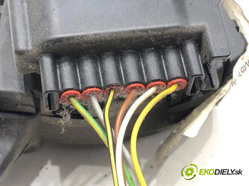 FORD FOCUS II Turnier (DA_, FFS, DS) 2004 - 2012    1.6 74 kW [100 KM] benzyna 2004 - 2011  Potenciometer plynu 4M51-9F836-AK (Pedál)