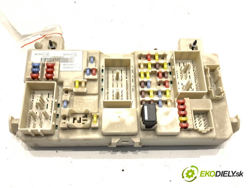 FORD FOCUS II Turnier (DA_, FFS, DS) 2004 - 2012    1.6 74 kW [100 KM] benzyna 2004 - 2011  Modul BSI 7M5T-14A073-JE (Poistková skrinka)