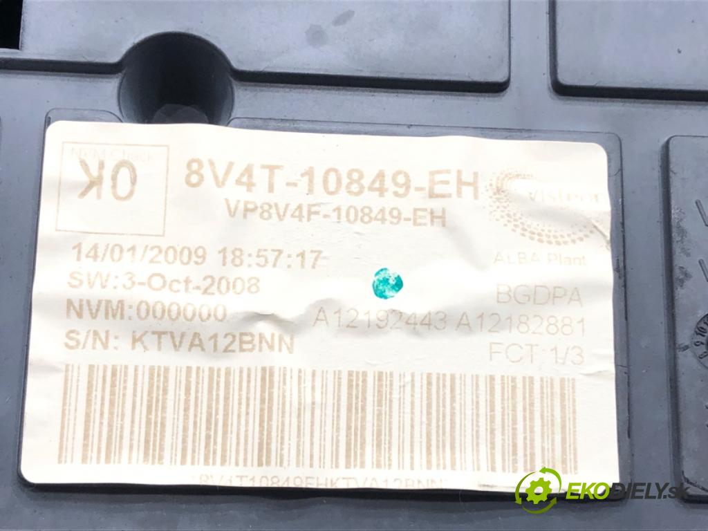 FORD FOCUS II Turnier (DA_, FFS, DS) 2004 - 2012    1.6 74 kW [100 KM] benzyna 2004 - 2011  Prístrojovka 8V4T-10849-EH (Prístrojová doska, displej)