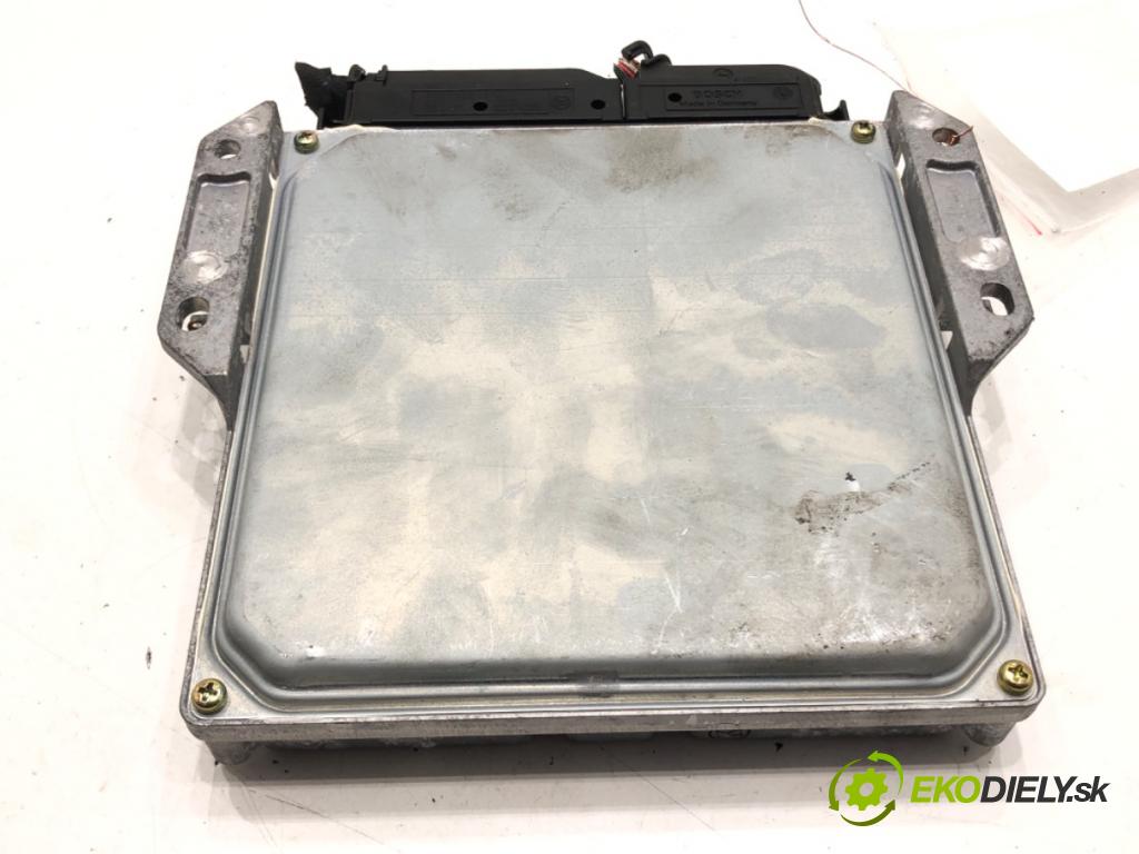 SAAB 9-5 Kombi (YS3E) 1998 - 2009    3.0 TiD 130 kW [177 KM] olej napędowy 2001 - 2009  řídící jednotka motora 897240-8662 (Řídící jednotky)