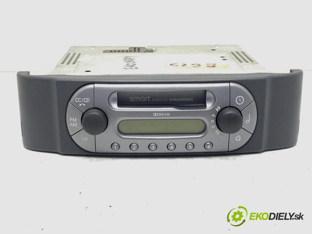 SMART FORTWO coupe (450) 2004 - 2007    0.6 (450.332) 45 kW [61 KM] benzyna 2004 - 2007  RADIO 0007610V002 (Audio zariadenie)