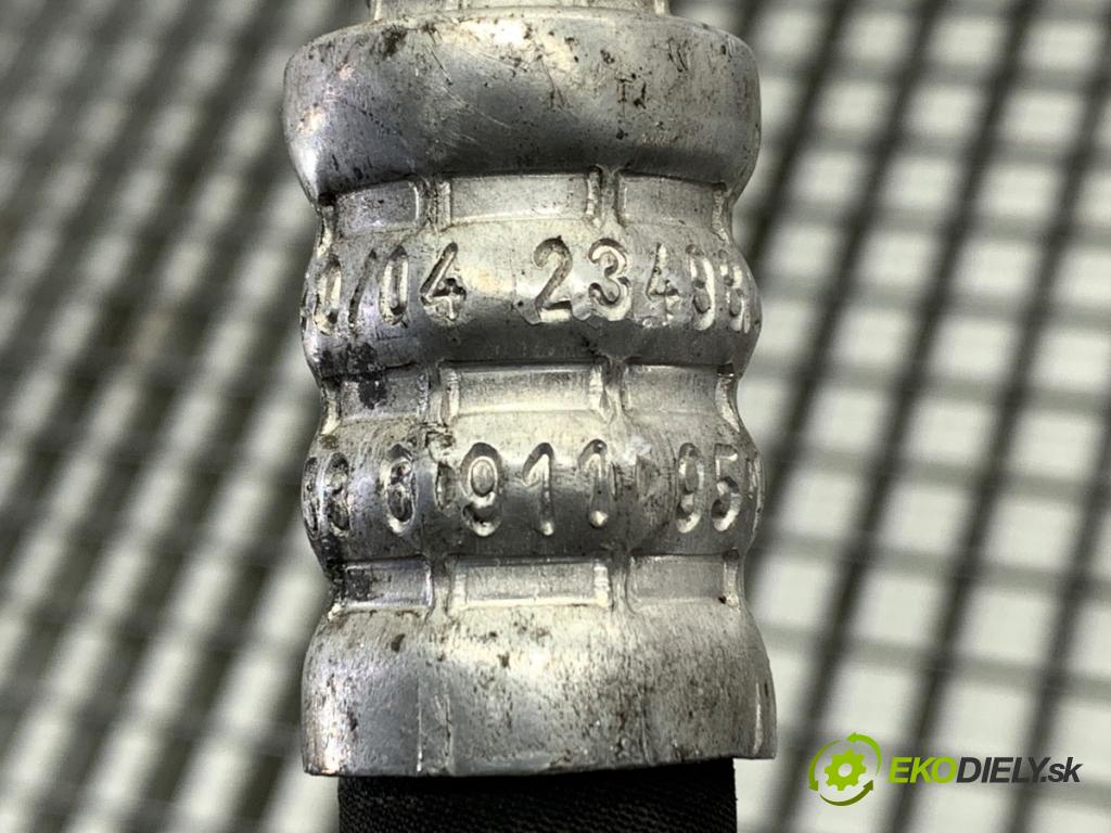 BMW 5 (E60) 2001 - 2010    530 d 160 kW [218 KM] olej napędowy 2002 - 2005  rúrka klimatizácie 6911951 (Rúrka klimatizácie)