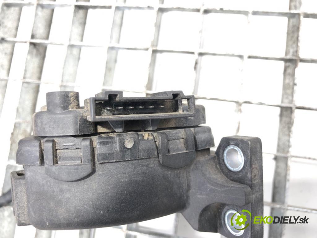 RENAULT TRAFIC II Autobus (JL) 2001 - 2022    1.9 dCI 100 (JL0C) 74 kW [101 KM] olej napędowy 2001 - 2022  Potenciometer plynu 7700313060 (Pedál)