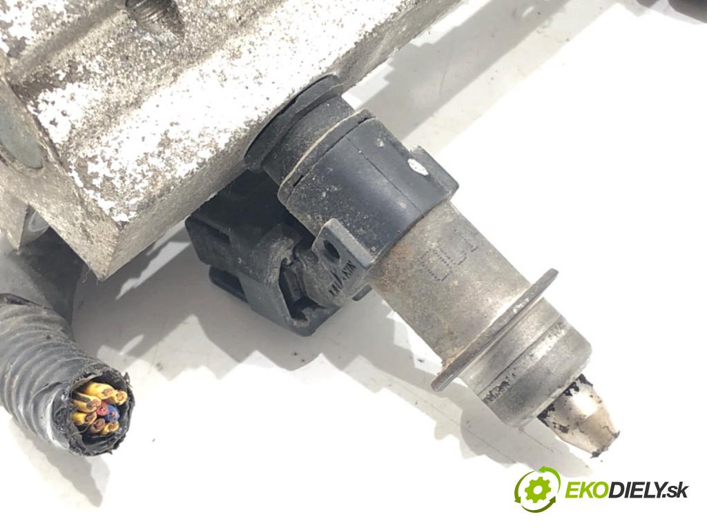 HONDA CR-V I (RD) 1995 - 2002    2.0 16V 4WD (RD1, RD3) 108 kW [147 KM] benzyna 1999 - 2002  Lišta vstrekovacia  (Vstrekovacia lišta)