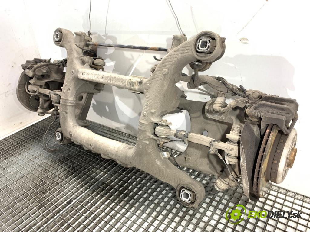 BMW 5 Touring (F11) 2009 - 2017    520 d 135 kW [184 KM] olej napędowy 2010 - 2014  výztuha zadní část 6798545