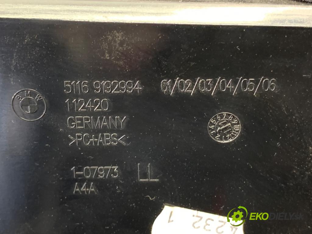 BMW 5 Touring (F11) 2009 - 2017    520 d 135 kW [184 KM] olej napędowy 2010 - 2014  Priehradka, kastlík spolujazdca 9192994 (Priehradka, kastlík)