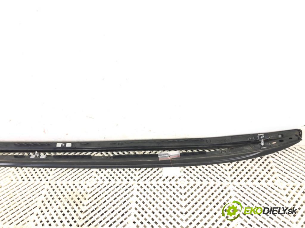BMW F11 Kombi 2011 135 kW 520 d 1995 zábradlí: STŘECHA 7210094 7210093