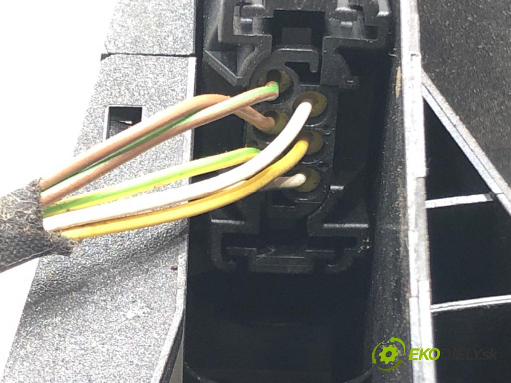 BMW 5 Touring (F11) 2009 - 2017    520 d 135 kW [184 KM] olej napędowy 2010 - 2014  Potenciometer plynu 6789998 (Pedál)