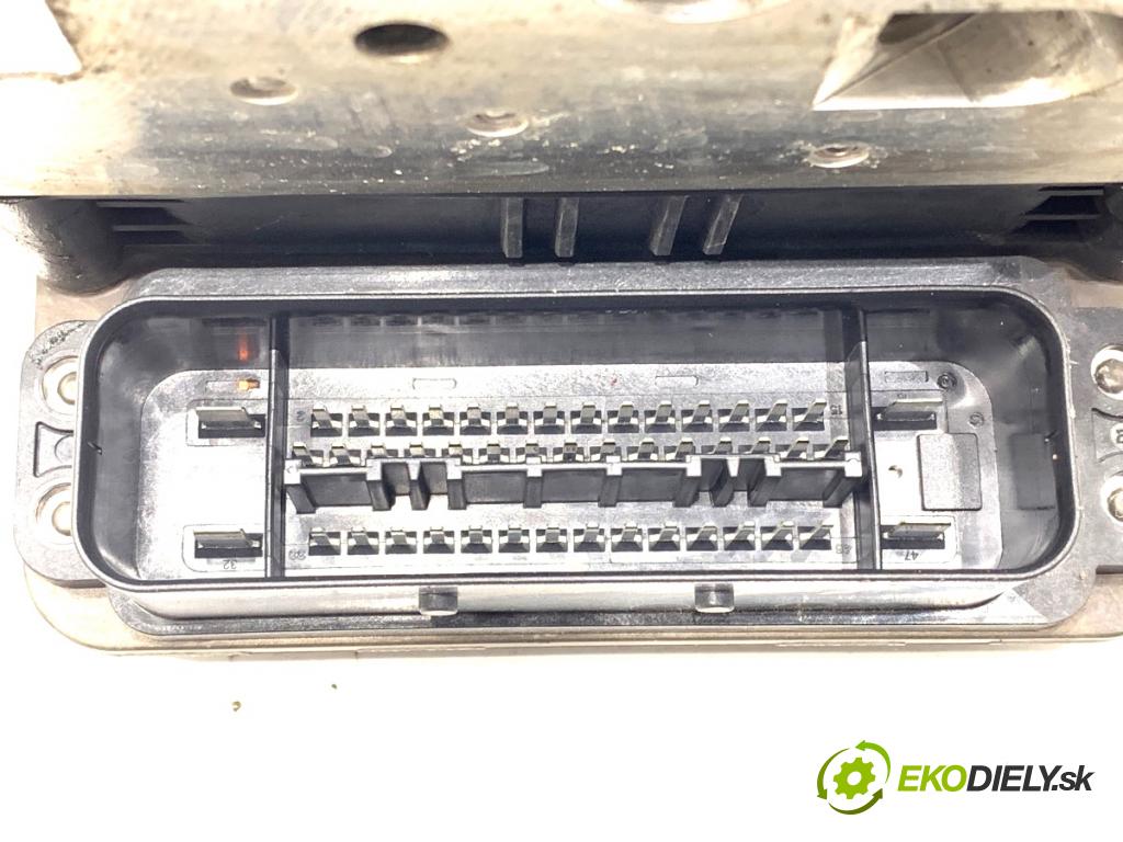 BMW 5 Touring (F11) 2009 - 2017    520 d 135 kW [184 KM] olej napędowy 2010 - 2014  Pumpa ABS 6851374 6851376 (Pumpa ABS)