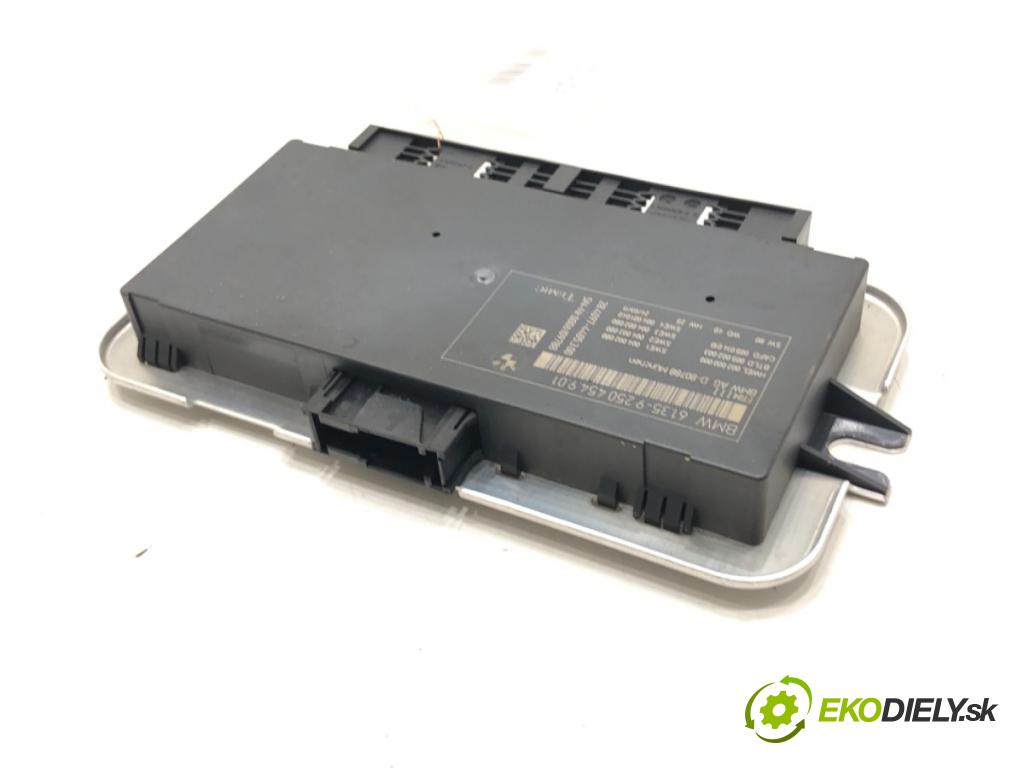 BMW 5 Touring (F11) 2009 - 2017    520 d 135 kW [184 KM] olej napędowy 2010 - 2014  Modul svetiel 9250454 (Riadiaca jednotka ostatné)