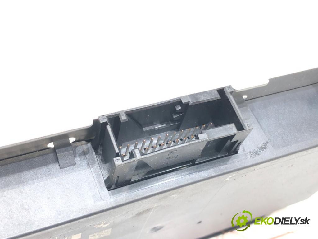 BMW 5 Touring (F11) 2009 - 2017    520 d 135 kW [184 KM] olej napędowy 2010 - 2014  Modul svetiel 9250454 (Riadiaca jednotka ostatné)