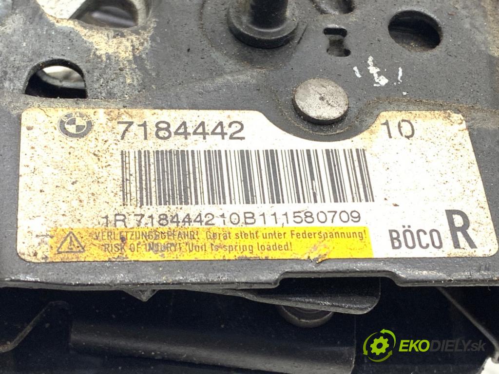 BMW 5 Touring (F11) 2009 - 2017    520 d 135 kW [184 KM] olej napędowy 2010 - 2014  zámok kapoty pravý 7184442