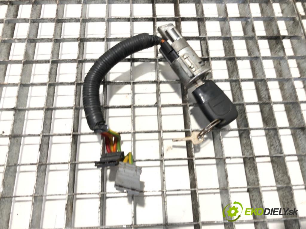 RENAULT TRAFIC II Autobus (JL) 2001 - 2022    1.9 dCI 100 (JL0C) 74 kW [101 KM] olej napędowy 2001 - 2022  spinačka  (Spínacia skrinka)