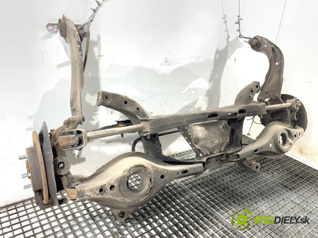 MAZDA 3 (BM, BN) 2013 - 2022    2.0 88 kW [120 KM] benzyna 2013 - 2022  výztuha zadní část