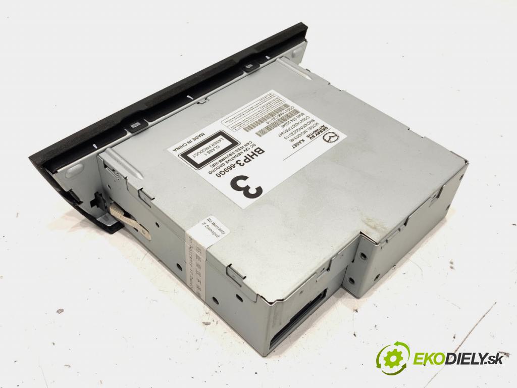 MAZDA 3 (BM, BN) 2013 - 2022    2.0 88 kW [120 KM] benzyna 2013 - 2022  RADIO BHP3-669G0 (Audio zariadenie)