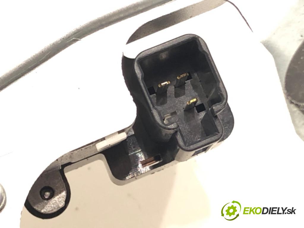 MAZDA 3 (BM, BN) 2013 - 2022    2.0 88 kW [120 KM] benzyna 2013 - 2022  motor stěračů zadní část
