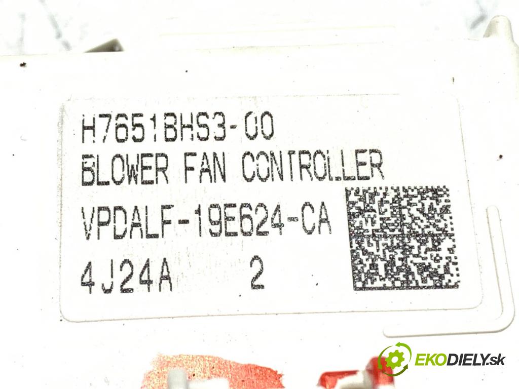 MAZDA 3 (BM, BN) 2013 - 2022    2.0 88 kW [120 KM] benzyna 2013 - 2022  Odpor, rezistor kúrenia vzduchu VPDALF-19E624-CA (Odpor (rezistor) kúrenia)