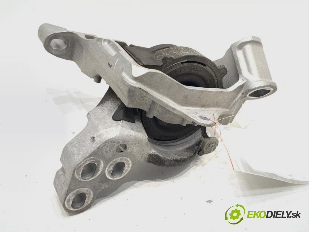 MAZDA 3 (BM, BN) 2013 - 2022    2.0 88 kW [120 KM] benzyna 2013 - 2022  AirBag Motor  (Držiak motora)