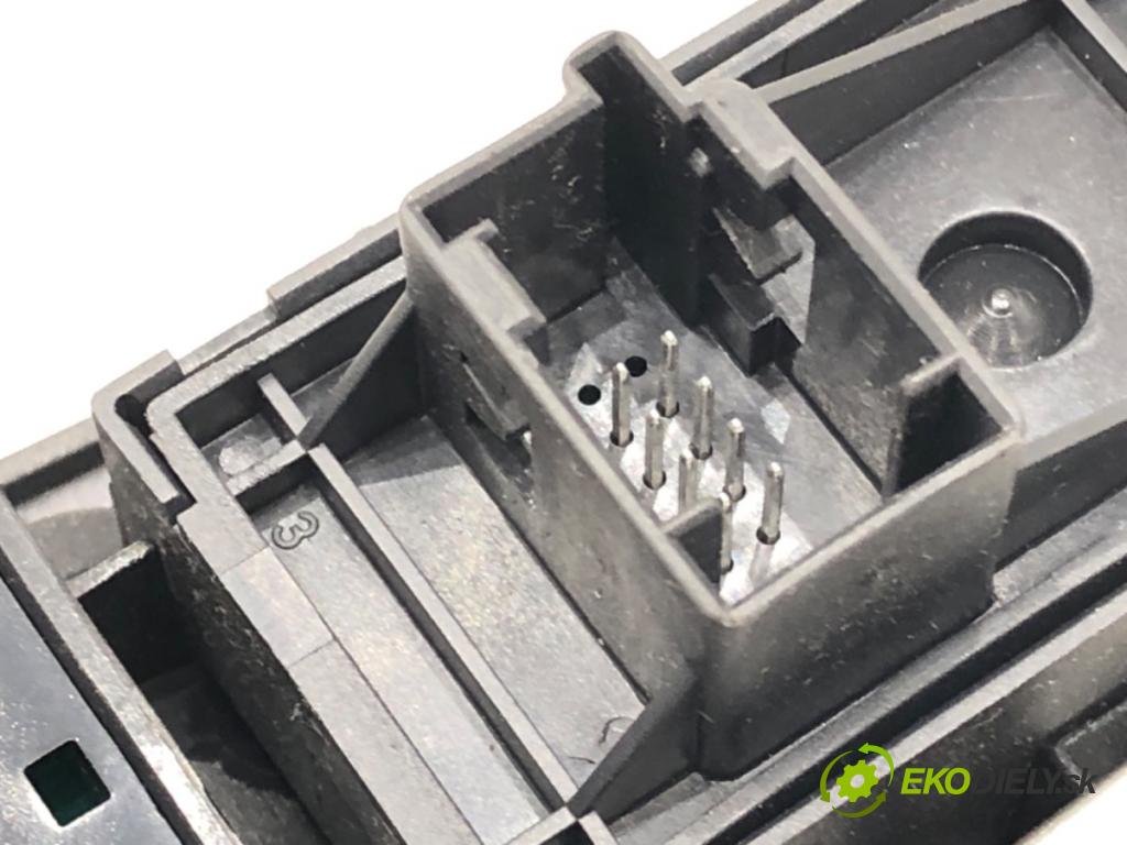 FIAT BRAVO II (198_) 2006 - 2022    1.4 T-Jet (198AXF1B) 110 kW [150 KM] benzyna 2007 - 2014  Prepínač okien 735434462 (Prepínacie páčky pod volantom)