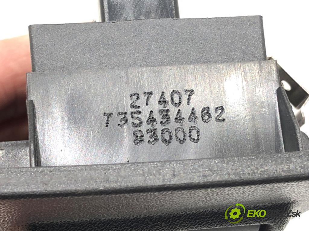 FIAT BRAVO II (198_) 2006 - 2022    1.4 T-Jet (198AXF1B) 110 kW [150 KM] benzyna 2007 - 2014  Prepínač okien 735434462 (Prepínacie páčky pod volantom)