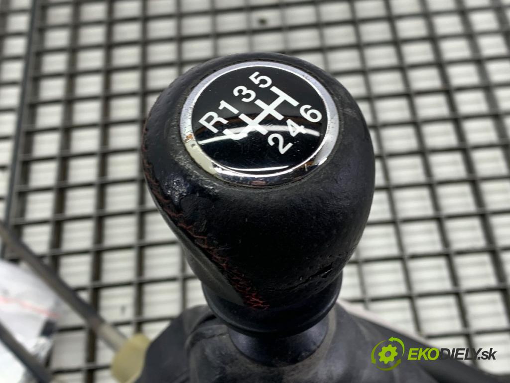 FIAT BRAVO II (198_) 2006 - 2022    1.4 T-Jet (198AXF1B) 110 kW [150 KM] benzyna 2007 - 2014  Kulisa 55349630 (Rýchlostná páka (kulisa))