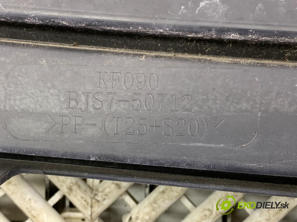 MAZDA 3 (BM, BN) 2013 - 2022    2.0 88 kW [120 KM] benzyna 2013 - 2022  Mriežka maska BJS7-50712 (Mriežka predná (maska chladiča))