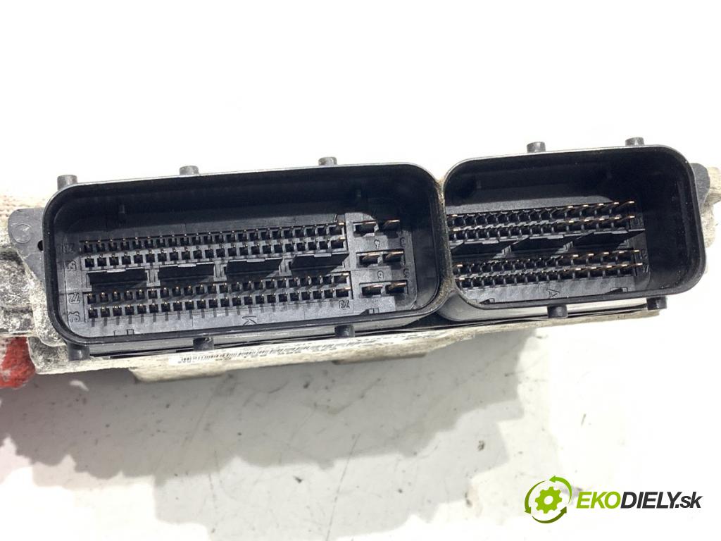 VW PASSAT B6 Variant (3C5) 2005 - 2011    1.9 TDI 77 kW [105 KM] olej napędowy 2005 - 2010  riadiaca jednotka Motor 03G906021RQ (Riadiaca jednotka)