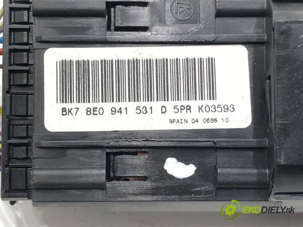SEAT EXEO (3R2) 2008 - 2013    2.0 TDI 105 kW [143 KM] olej napędowy 2008 - 2013  spínač světel 8E0941531D