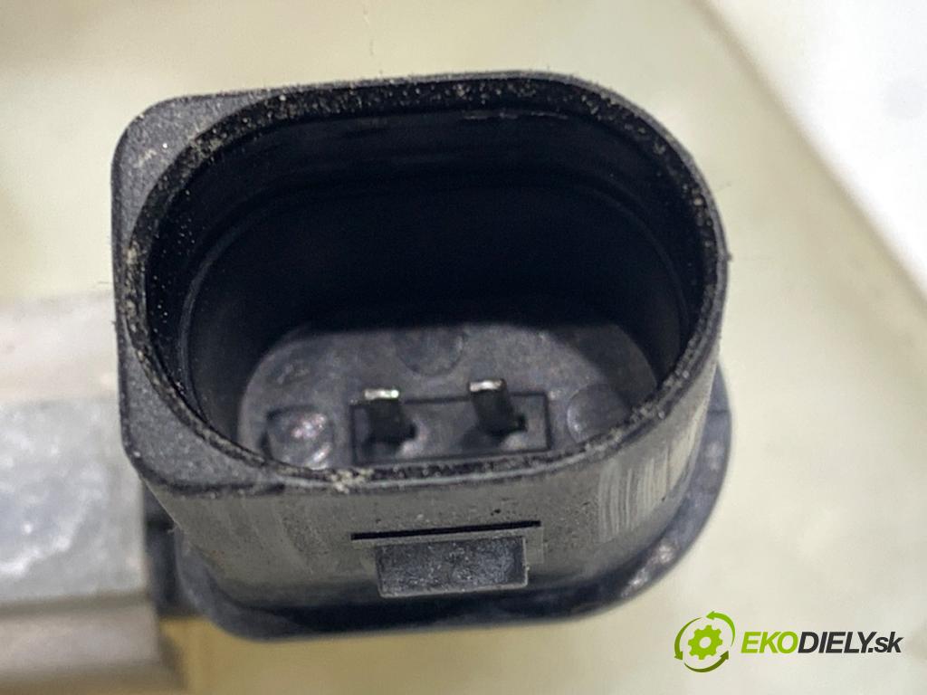 SEAT EXEO (3R2) 2008 - 2013    2.0 TDI 105 kW [143 KM] olej napędowy 2008 - 2013  Posilovač bŕzd 8E0612105AJ