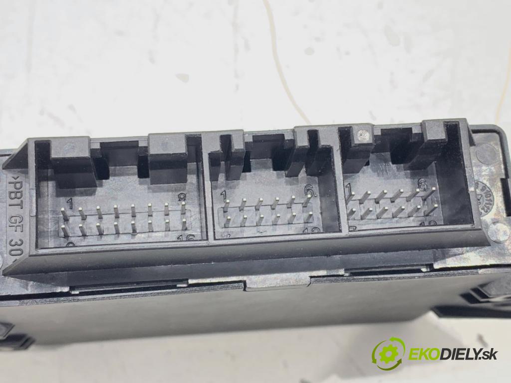 SEAT EXEO (3R2) 2008 - 2013    2.0 TDI 105 kW [143 KM] olej napędowy 2008 - 2013  Modul PDC 3R0919475A (Riadiaca jednotka ostatné)