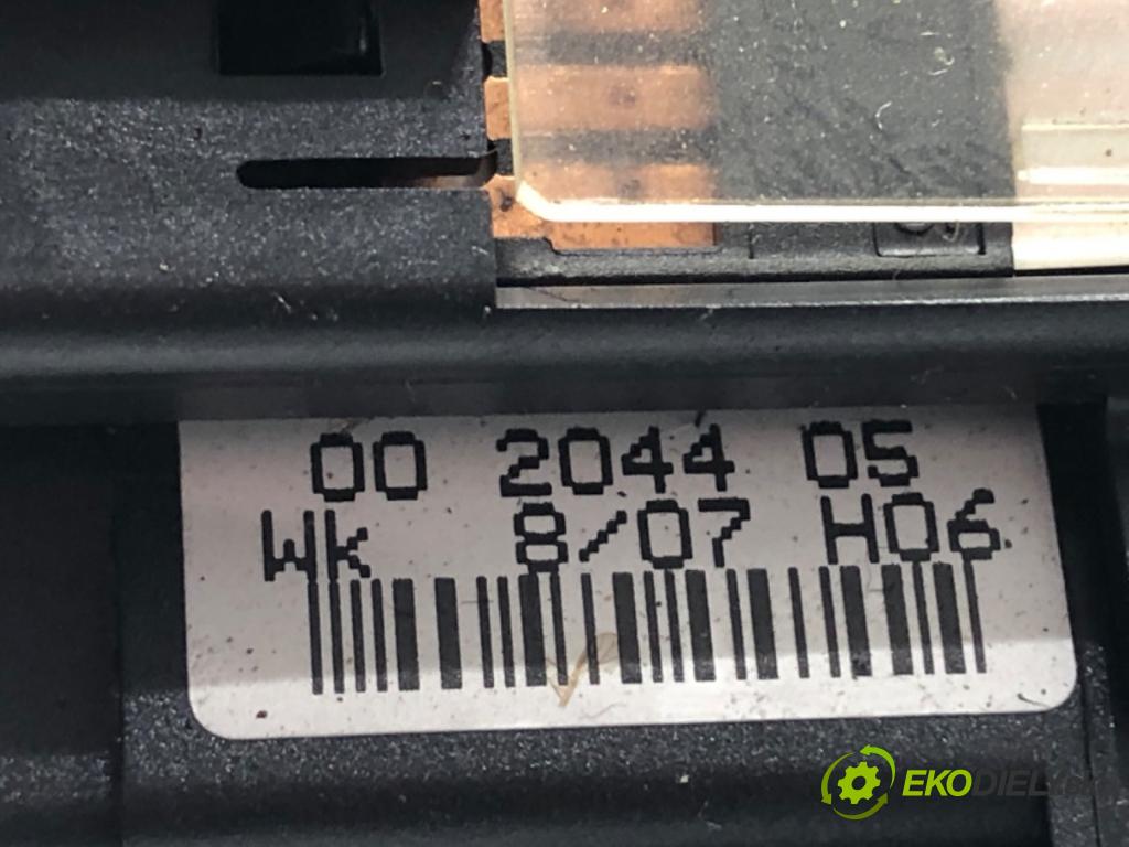 AUDI Q7 (4LB) 2006 - 2016    4.2 TDI quattro 240 kW [326 KM] olej napędowy 2007 - 2009  Krúžok, slimák airbag 4E0953541A (Airbag)