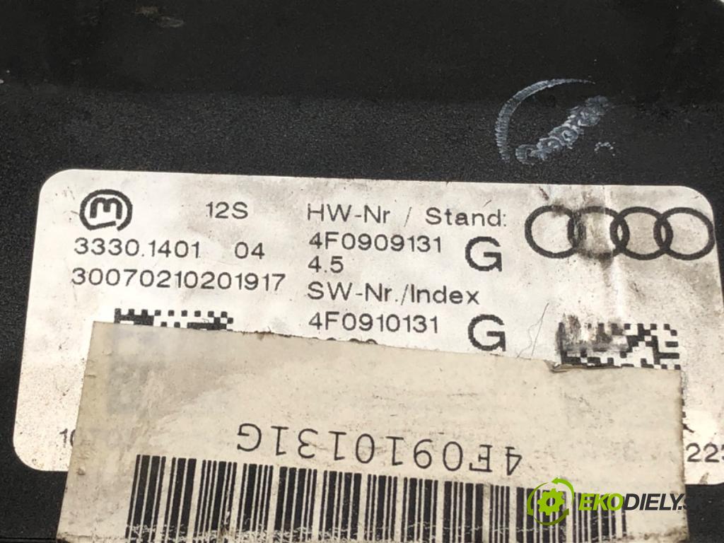 AUDI Q7 (4LB) 2006 - 2016    4.2 TDI quattro 240 kW [326 KM] olej napędowy 2007 - 2009  spinačka 4F0909131G (Spínacia skrinka)