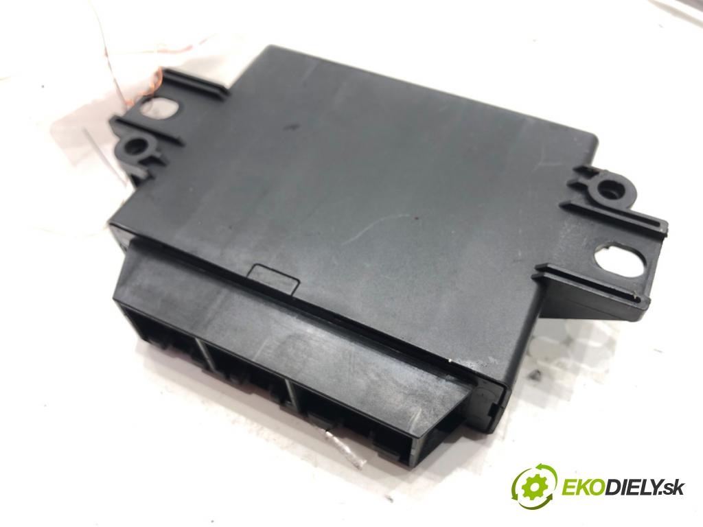 AUDI Q7 (4LB) 2006 - 2016    4.2 TDI quattro 240 kW [326 KM] olej napędowy 2007 - 2009  modul PDC 4F0919283G (Ostatní)