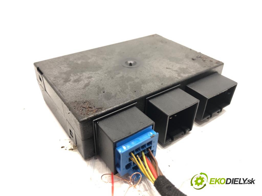 AUDI Q7 (4LB) 2006 - 2016    4.2 TDI quattro 240 kW [326 KM] olej napędowy 2007 - 2009  Modul ťažného oka 4L0907383 (Riadiaca jednotka ostatné)