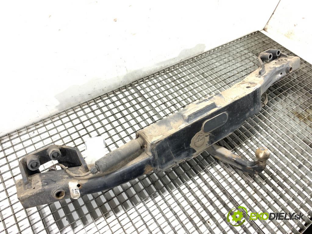 AUDI Q7 (4LB) 2006 - 2016    4.2 TDI quattro 240 kW [326 KM] olej napędowy 2007 - 2009  Hák tažné zařízení 4L0803921E (Tažná zařízení)