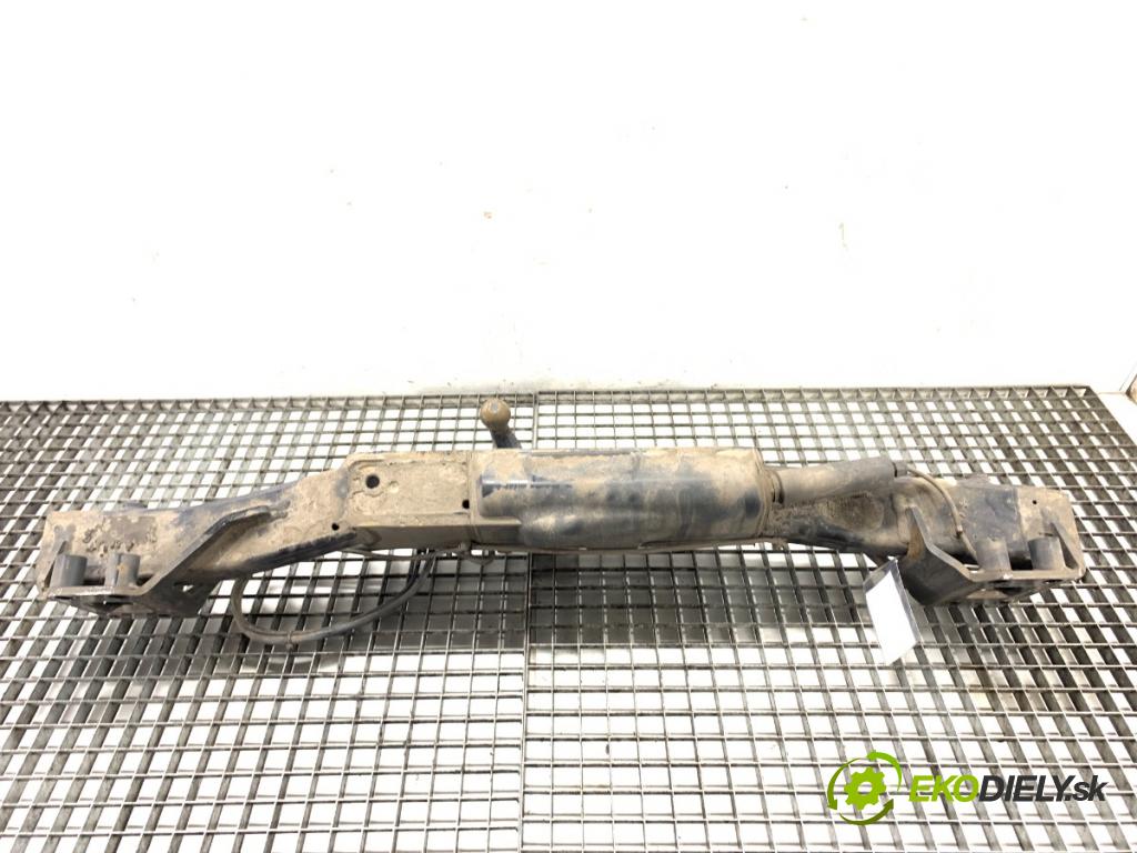 AUDI Q7 (4LB) 2006 - 2016    4.2 TDI quattro 240 kW [326 KM] olej napędowy 2007 - 2009  Hák tažné zařízení 4L0803921E (Tažná zařízení)