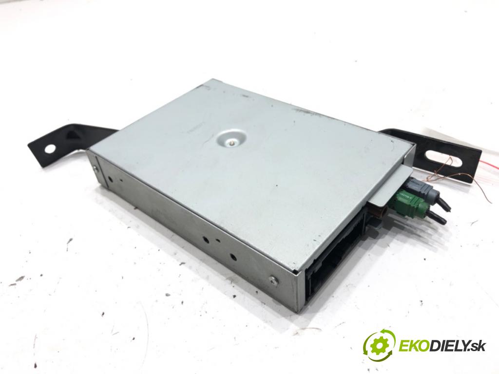 AUDI Q7 (4LB) 2006 - 2016    4.2 TDI quattro 240 kW [326 KM] olej napędowy 2007 - 2009  Modul KAMERY ZPĚT: 4L0910441A (Riadiaca jednotka ostatné)