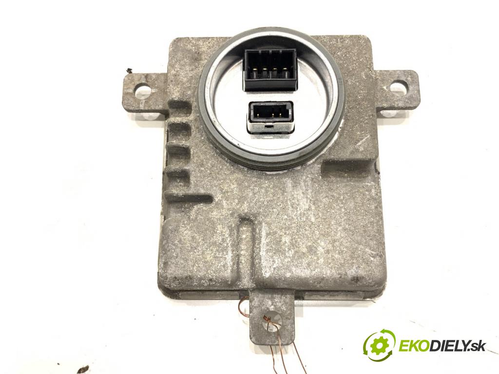 AUDI A6 C7 sedan 2011 180 kW 3.0 TDI quattro 2967 Menič XENON 8K0941597C (Riadiaca jednotka xenónu)