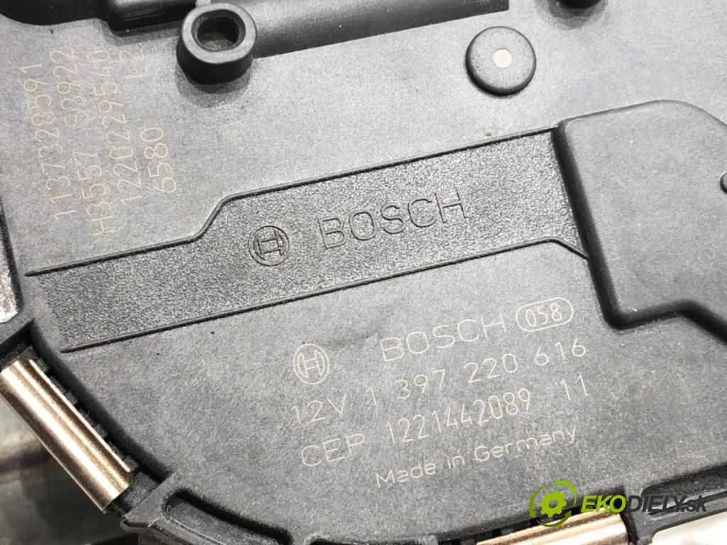 AUDI A6 C7 (4G2, 4GC) 2010 - 2018    3.0 TDI quattro 180 kW [245 KM] olej napędowy 2011 - 2018  Mechanizmus stieračov predný 4G1955023A 4G1955119 (Motorček stieračov predný)