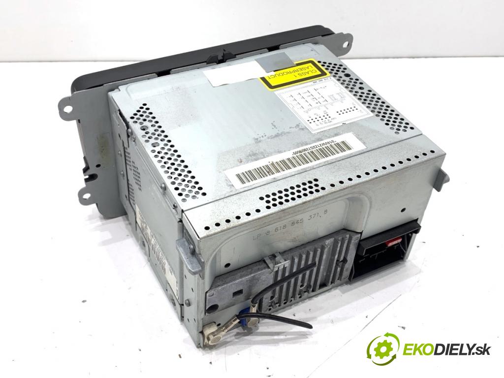 VW GOLF V (1K1) 2003 - 2010    2.0 TDI 103 kW [140 KM] olej napędowy 2004 - 2008  RADIO 1K0035191D (Audio zariadenie)