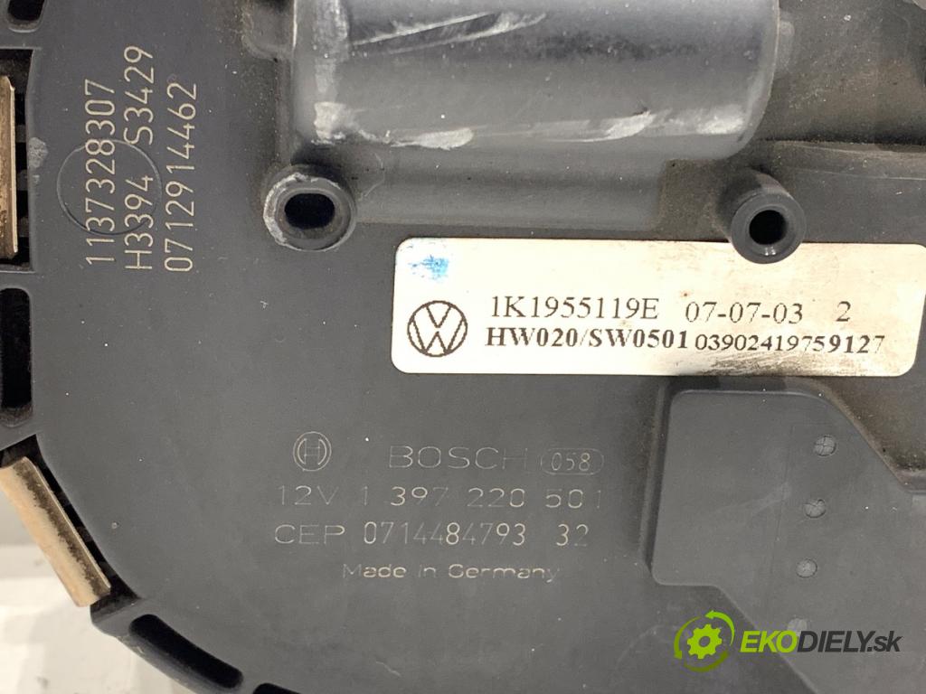 VW GOLF V (1K1) 2003 - 2010    2.0 TDI 103 kW [140 KM] olej napędowy 2004 - 2008  Mechanizmus stieračov predný 3397020894 (Motorček stieračov predný)