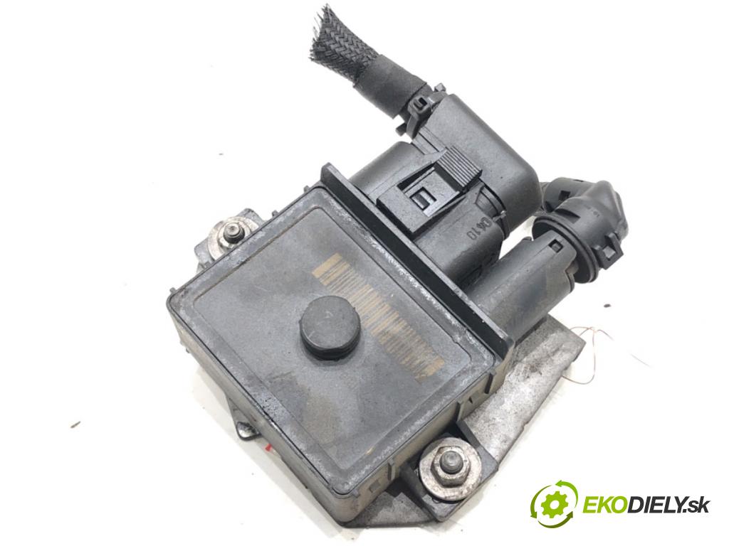 BMW X3 (E83) 2003 - 2011    xDrive 18 d 100 kW [136 KM] olej napędowy 2009 - 2011  relé sviečok žhavenia 0522120102 (Relé)