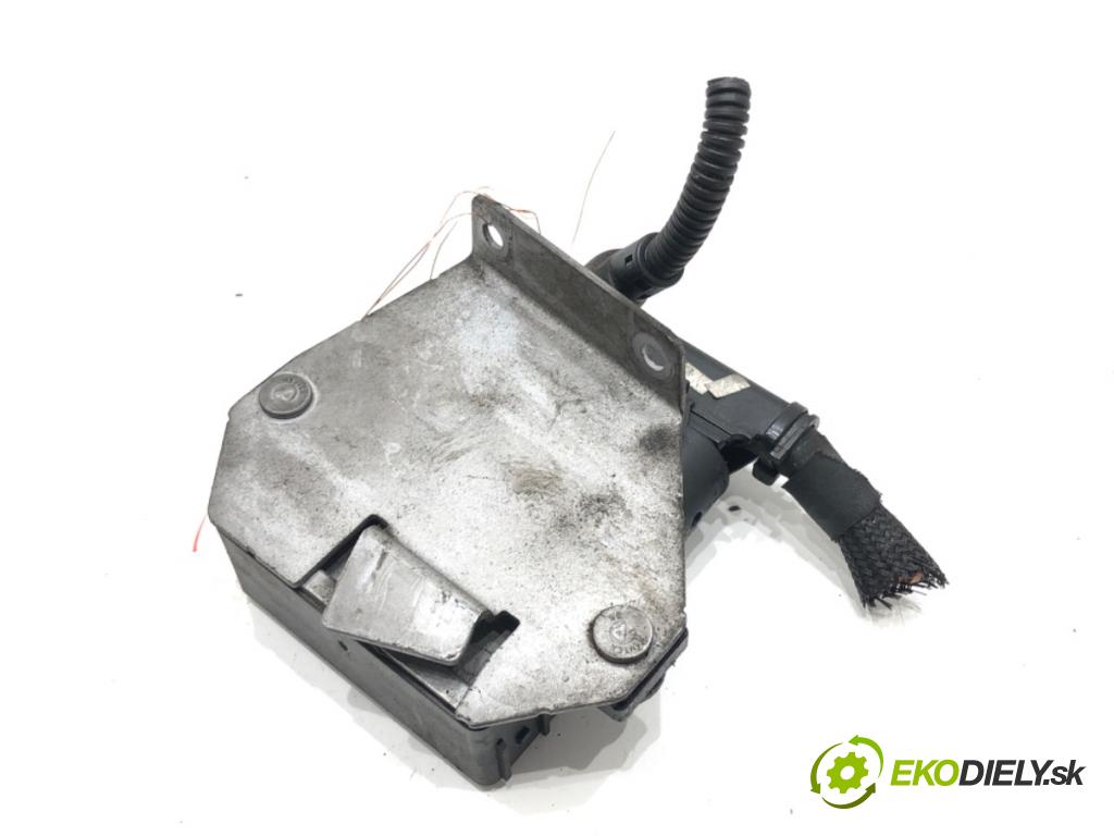 BMW X3 (E83) 2003 - 2011    xDrive 18 d 100 kW [136 KM] olej napędowy 2009 - 2011  relé sviečok žhavenia 0522120102 (Relé)