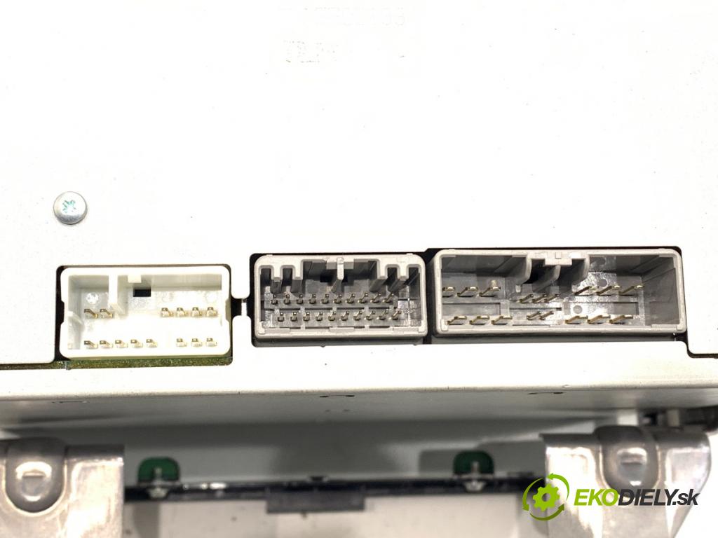 HONDA CR-V III (RE_) 2006 - 2022    2.0 i-VTEC (RE5, RE1) 110 kW [150 KM] benzyna 2007 - 2012  RADIO 39100-SWA-G101-M1 (Audio zariadenie)